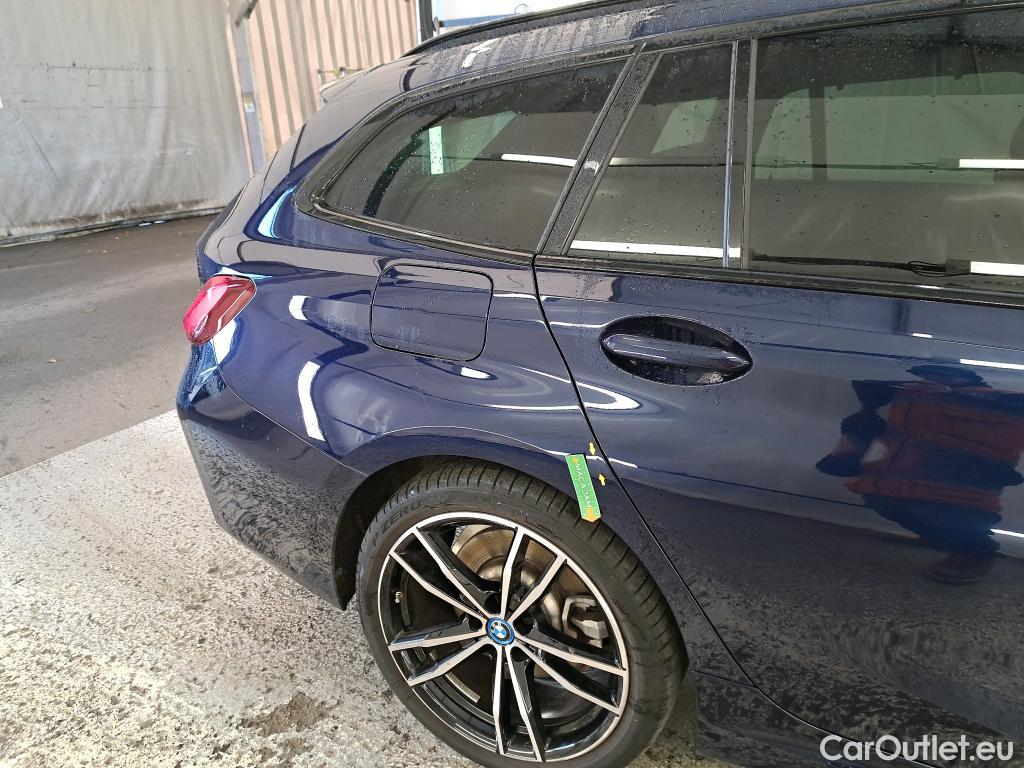  Bmw  Serie 3 BMW Série 3 Touring / 2022 / 5P / Break 330e 292ch M Sport BVA8 Hybride #7