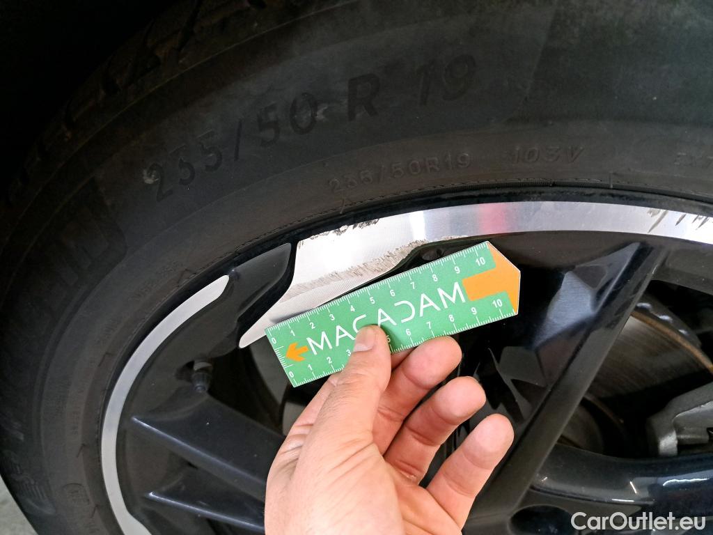  DS  DS7 DS DS 7 Crossback / 2017 / 5P / SUV E-TENSE 4x4 300 PERFORMANCE Line #20