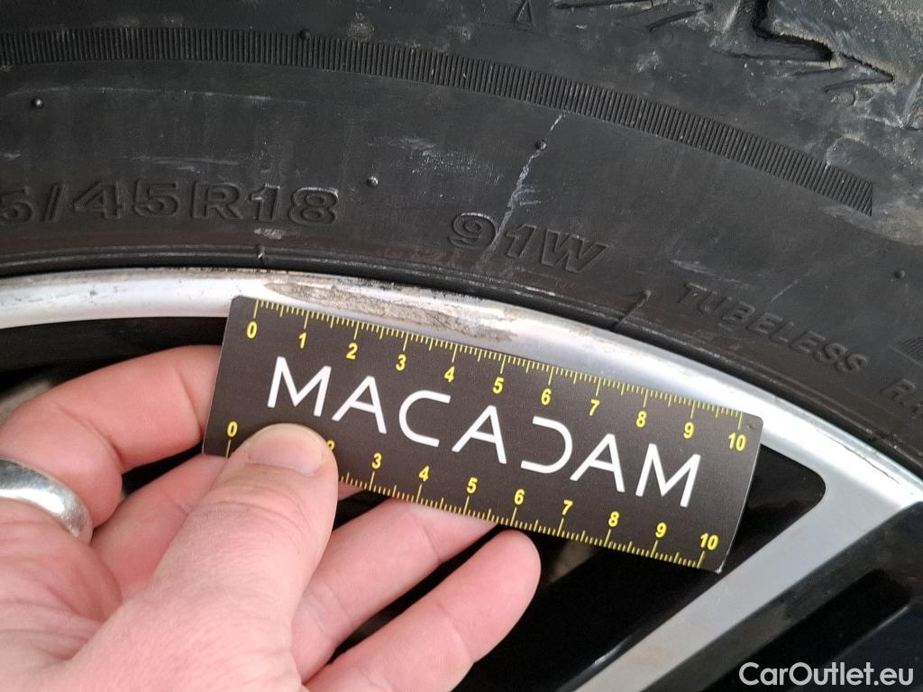  Bmw  Serie 3 BMW Série 3 Touring / 2022 / 5P / Break 320e xDrive 204ch M Sport BVA8 Hybride #13