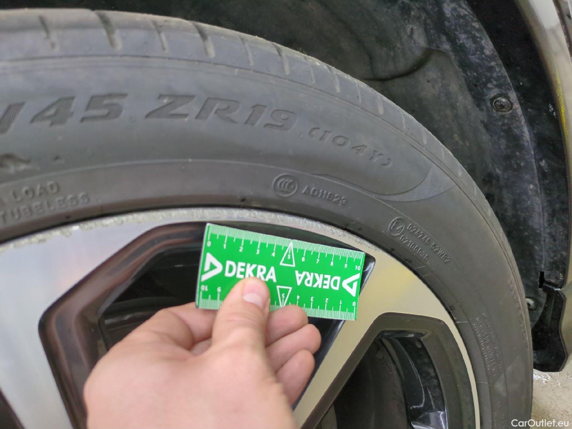  Audi  Q3 AUDI  Sportback / 2019 / 5P / SUV 35 TFSI 150 MHEV S Tronic 7 S EDITION(SL) #6