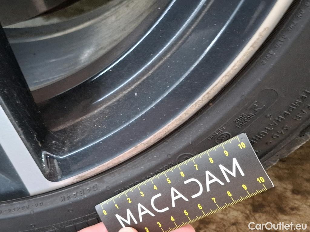  Bmw  Serie 3 BMW Série 3 Touring / 2022 / 5P / Break 320e xDrive 204ch M Sport BVA8 Hybride #11