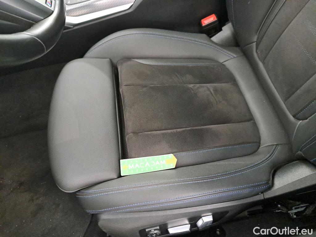  Bmw  Serie 3 BMW Série 3 Touring / 2022 / 5P / Break 330e 292ch M Sport BVA8 Hybride #9