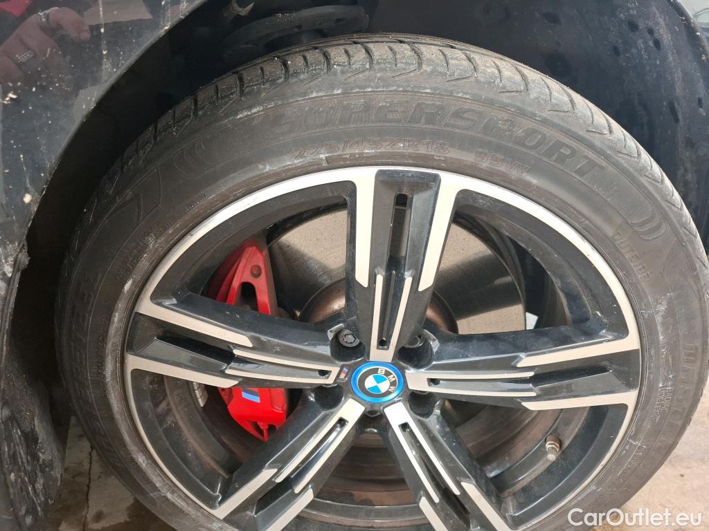  Bmw  Serie 3 BMW Série 3 Touring / 2022 / 5P / Break 320e xDrive 204ch M Sport BVA8 Hybride #20