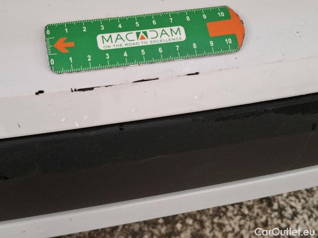  Bmw  X1 BMW  / 2019 / 5P / SUV xDrive25e Business Design BVA6 #4