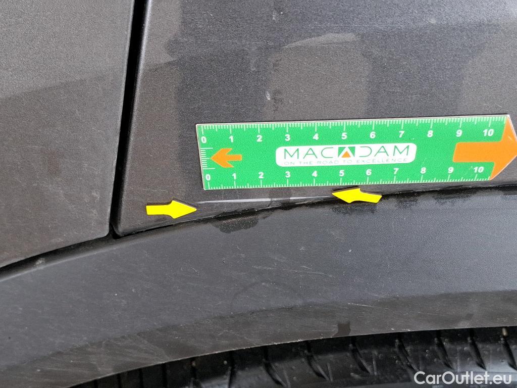  Citroen  C5 CITROEN  Aircross / 2022 / 5P / SUV Hybrid rechargeable 180 e-EAT8 Feel #2