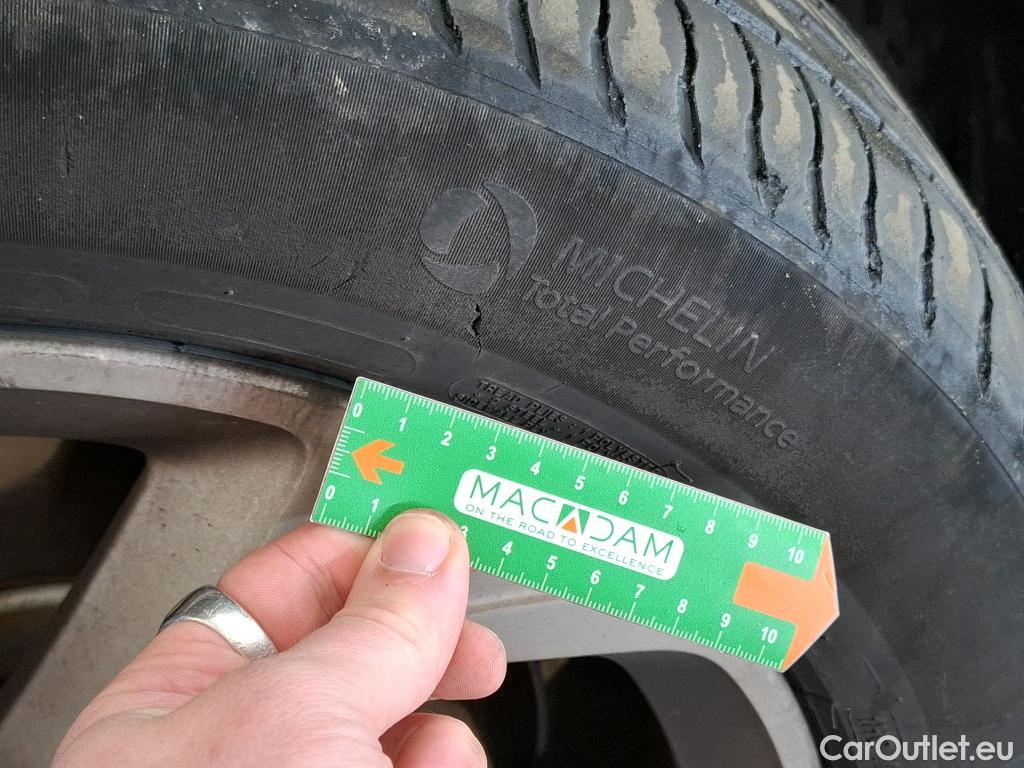  Citroen  C5 CITROEN  Aircross / 2022 / 5P / SUV Hybrid rechargeable 180 e-EAT8 Feel #6