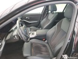  Bmw  Serie 3 BMW Série 3 Touring / 2022 / 5P / Break 320e xDrive 204ch M Sport BVA8 Hybride #8
