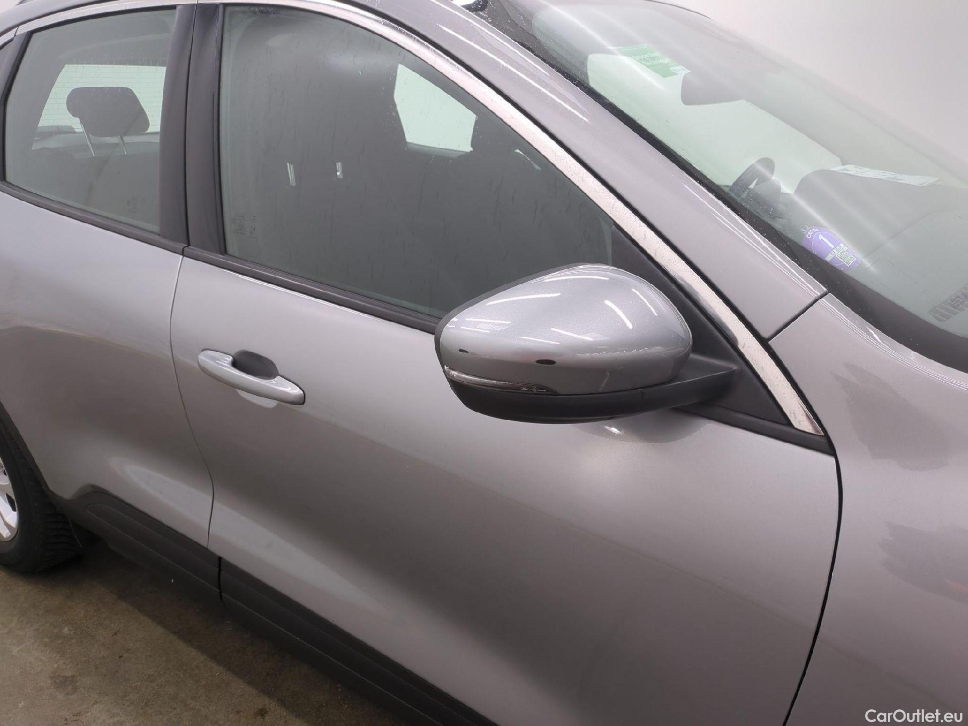  Ford  Kuga FORD  / 2019 / 5P / SUV 2.5 Dur 225 hybrid PHEV Pshift Titanium #36