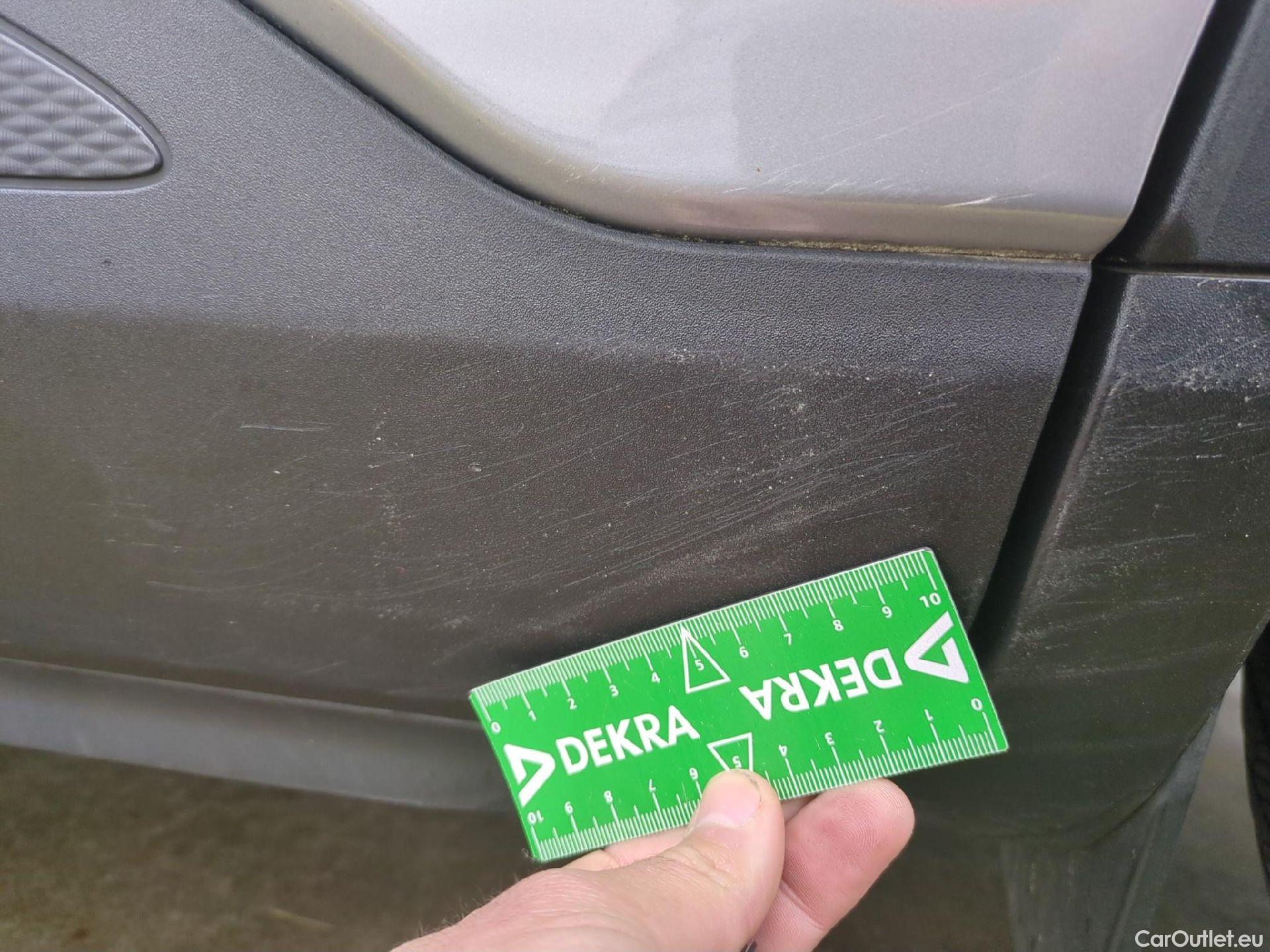  Ford  Kuga FORD  / 2019 / 5P / SUV 2.5 Dur 225 hybrid PHEV Pshift Titanium #20