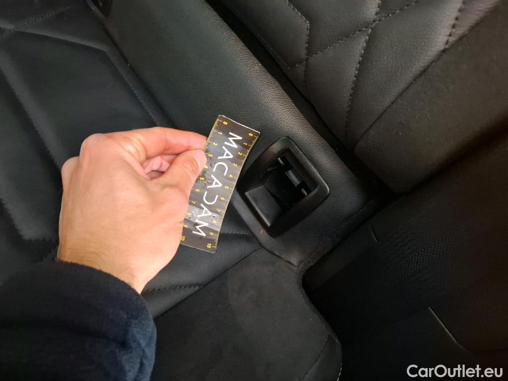  Nissan  Juke NISSAN  / 2019 / 5P / Crossover Hybrid 143 N-Design #1