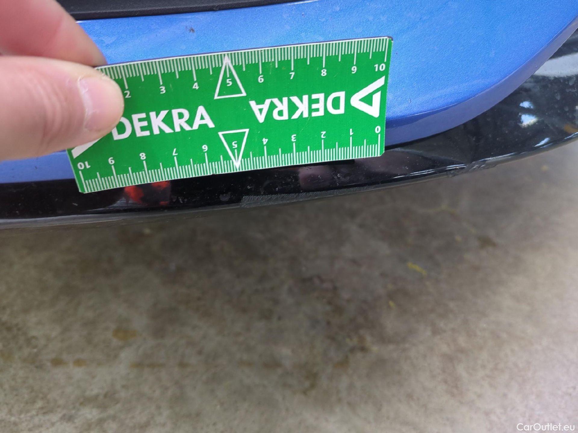  KIA  Sportage KIA  / 2021 / 5P / SUV 1.6 T-GDI 265 PHEV AUTO 4WD GT-L PREM BU #8