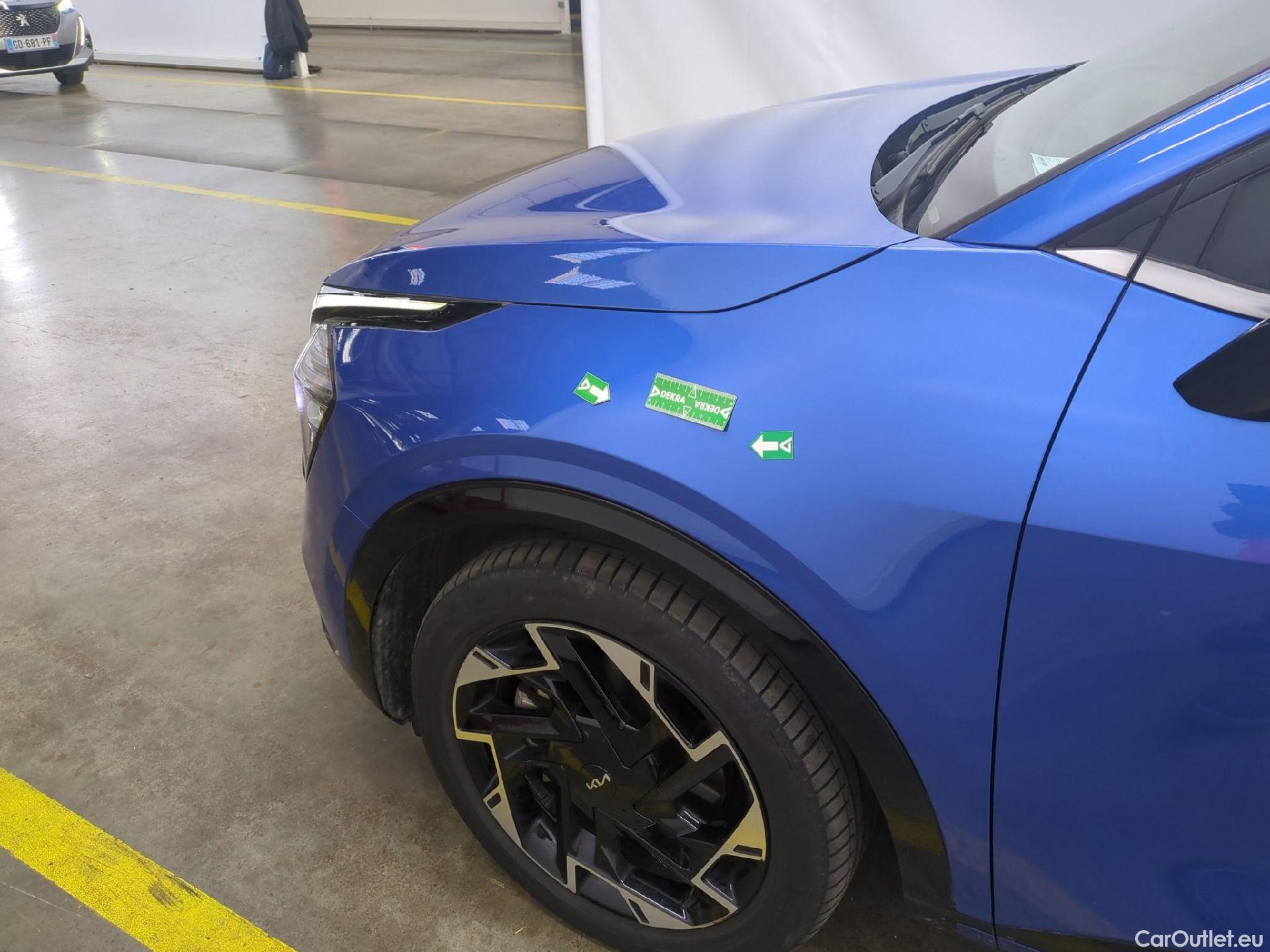  KIA  Sportage KIA  / 2021 / 5P / SUV 1.6 T-GDI 265 PHEV AUTO 4WD GT-L PREM BU #16