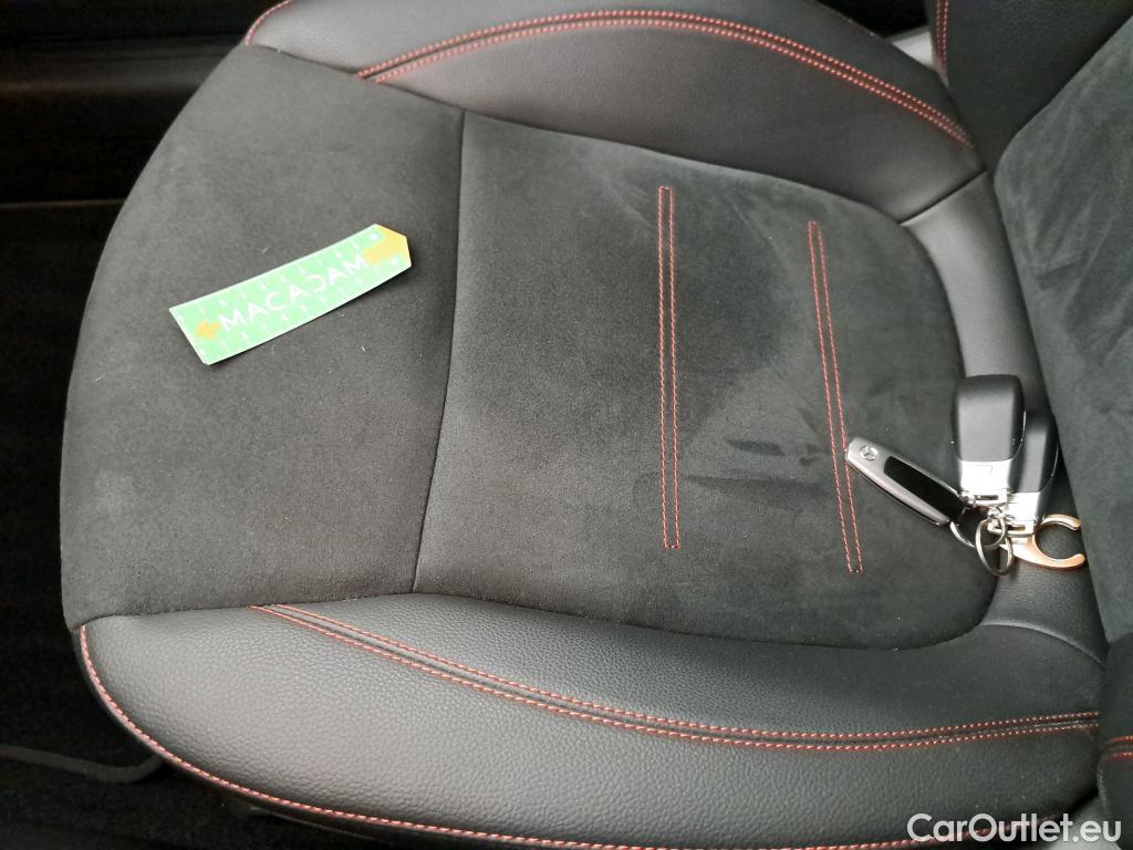  Mercedes  A-Klasse MERCEDES-BENZ Classe A Compact / 2018 / 5P / Berline A 250 e AMG Line 8G-DCT #8