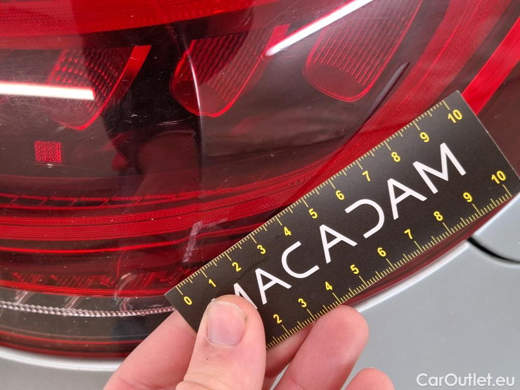  Mercedes  G-Klasee MERCEDES-BENZ GLC / 2019 / 5P / SUV 2.0 GLC 300 DE AMG LINE 4MATIC #23