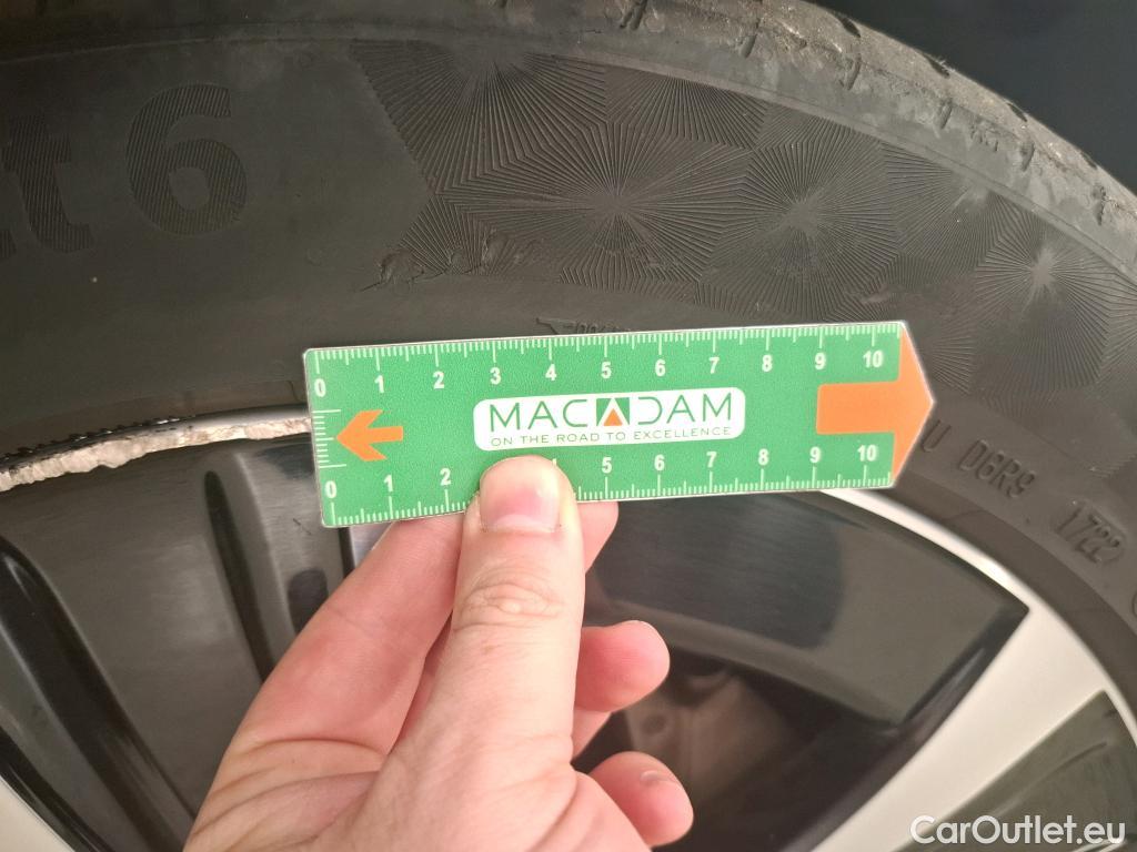  Mercedes  E-Klasse MERCEDES-BENZ Classe E Berline 4p Berline E 300 e Avantgarde Line BA9 #20