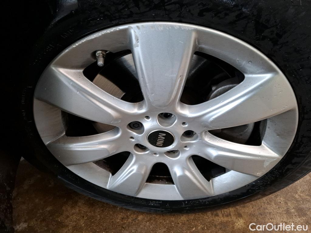  Mini  Countryman MINI  / 2020 / 5P / Crossover Cooper SE ALL4 Busi Design 125+95ch BVA6 #4