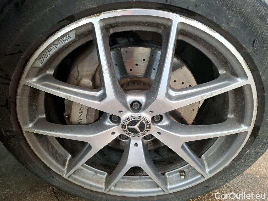  Mercedes  G-Klasee MERCEDES-BENZ GLC / 2019 / 5P / SUV 2.0 GLC 300 DE AMG LINE 4MATIC #6