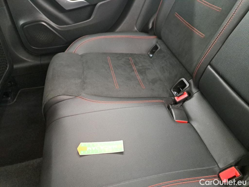  Mercedes  A-Klasse MERCEDES-BENZ Classe A Compact / 2018 / 5P / Berline A 250 e AMG Line 8G-DCT #10