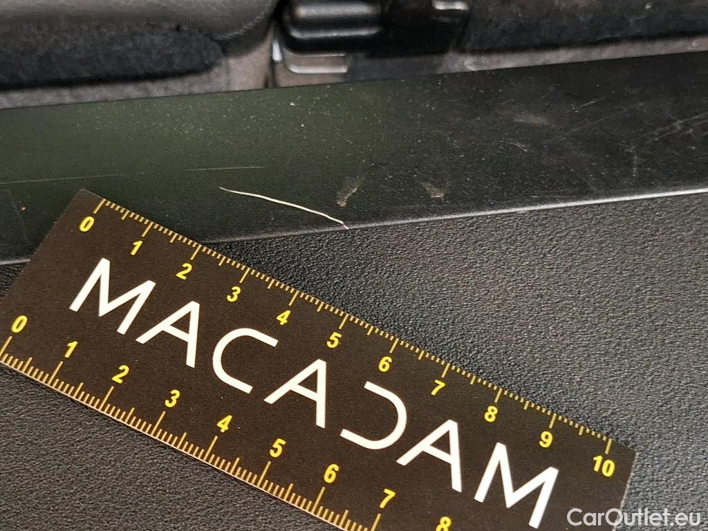  Mercedes  G-Klasee MERCEDES-BENZ GLC / 2019 / 5P / SUV 2.0 GLC 300 DE AMG LINE 4MATIC #21