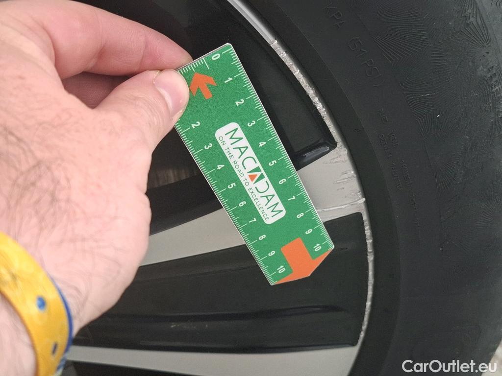  Mercedes  E-Klasse MERCEDES-BENZ Classe E Berline 4p Berline E 300 e Avantgarde Line BA9 #8