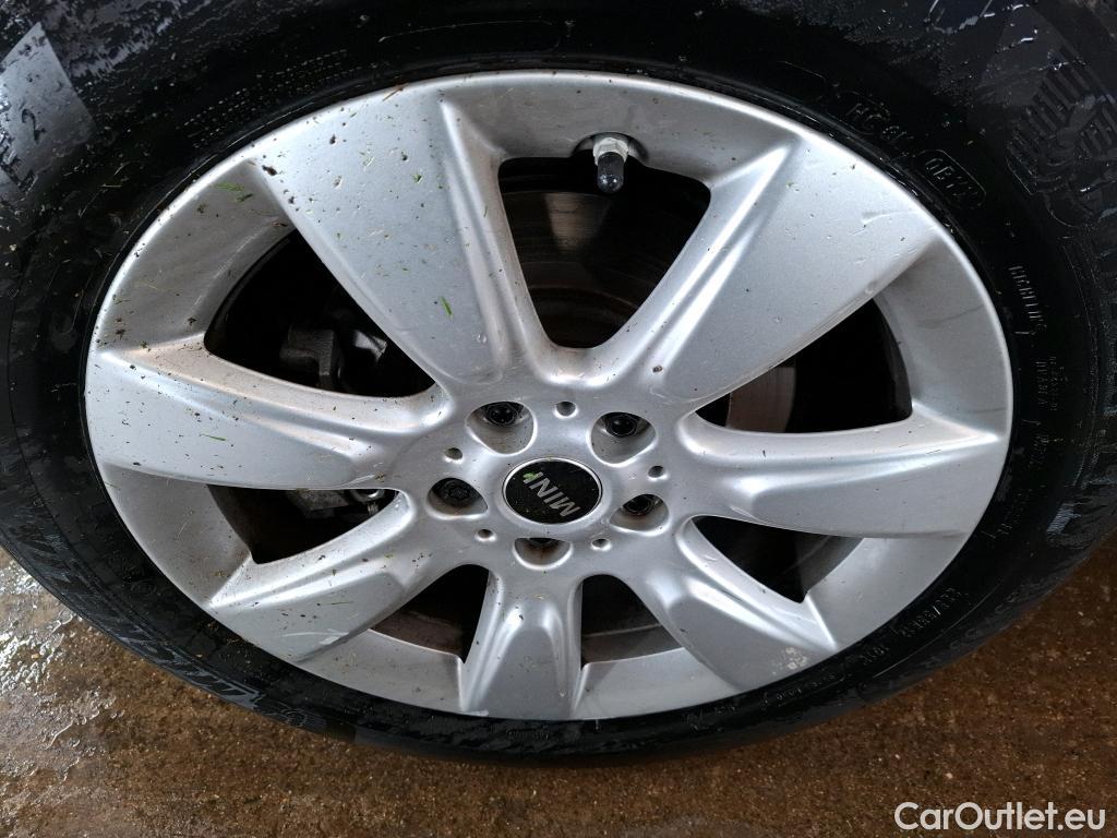  Mini  Countryman MINI  / 2020 / 5P / Crossover Cooper SE ALL4 Busi Design 125+95ch BVA6 #29