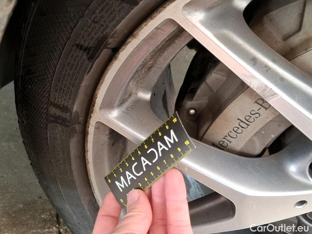  Mercedes  G-Klasee MERCEDES-BENZ GLC / 2019 / 5P / SUV 2.0 GLC 300 DE AMG LINE 4MATIC #7