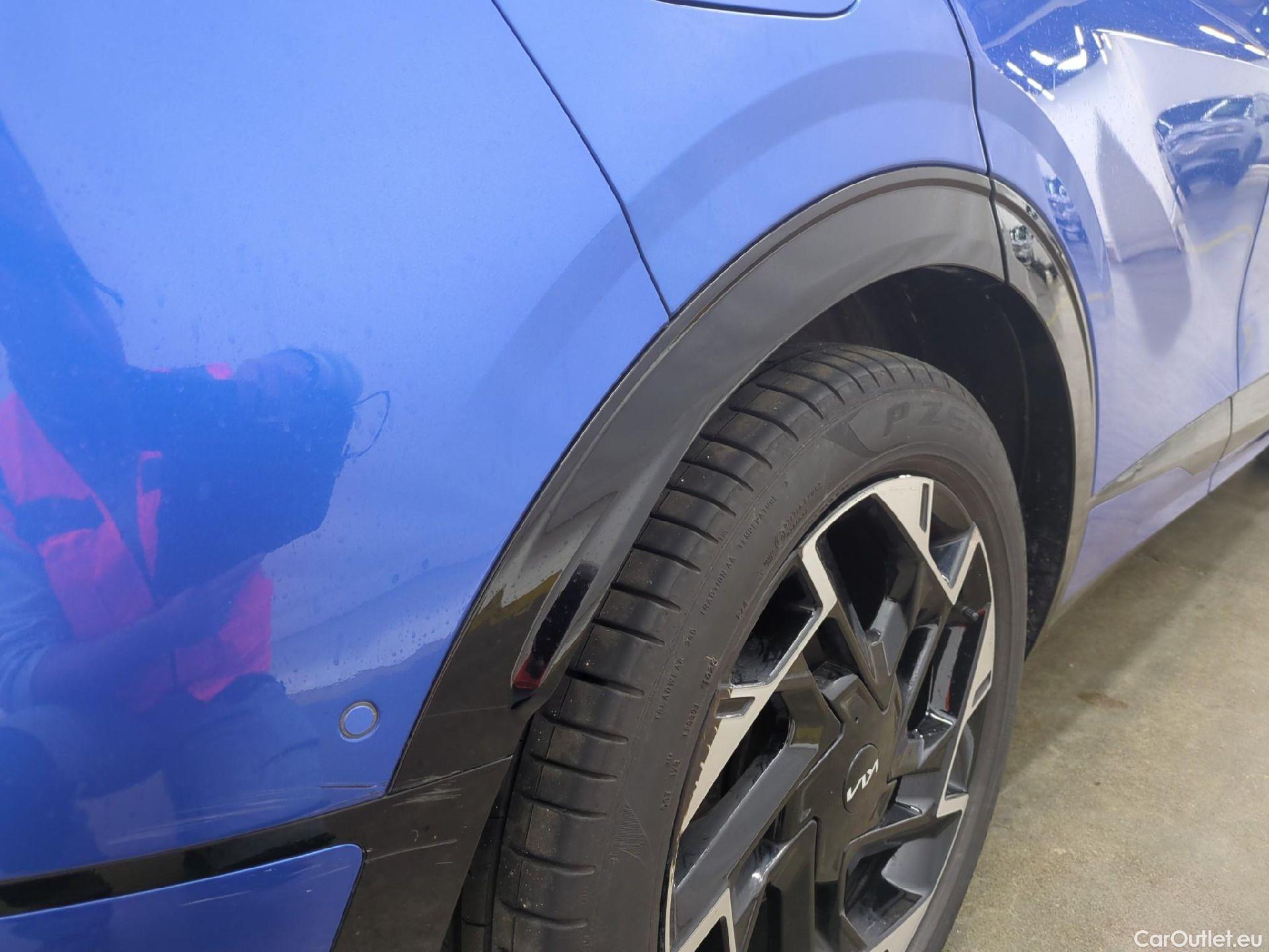  KIA  Sportage KIA  / 2021 / 5P / SUV 1.6 T-GDI 265 PHEV AUTO 4WD GT-L PREM BU #27