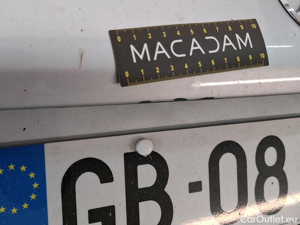  Mercedes  G-Klasee MERCEDES-BENZ GLC / 2019 / 5P / SUV 2.0 GLC 300 DE AMG LINE 4MATIC #27