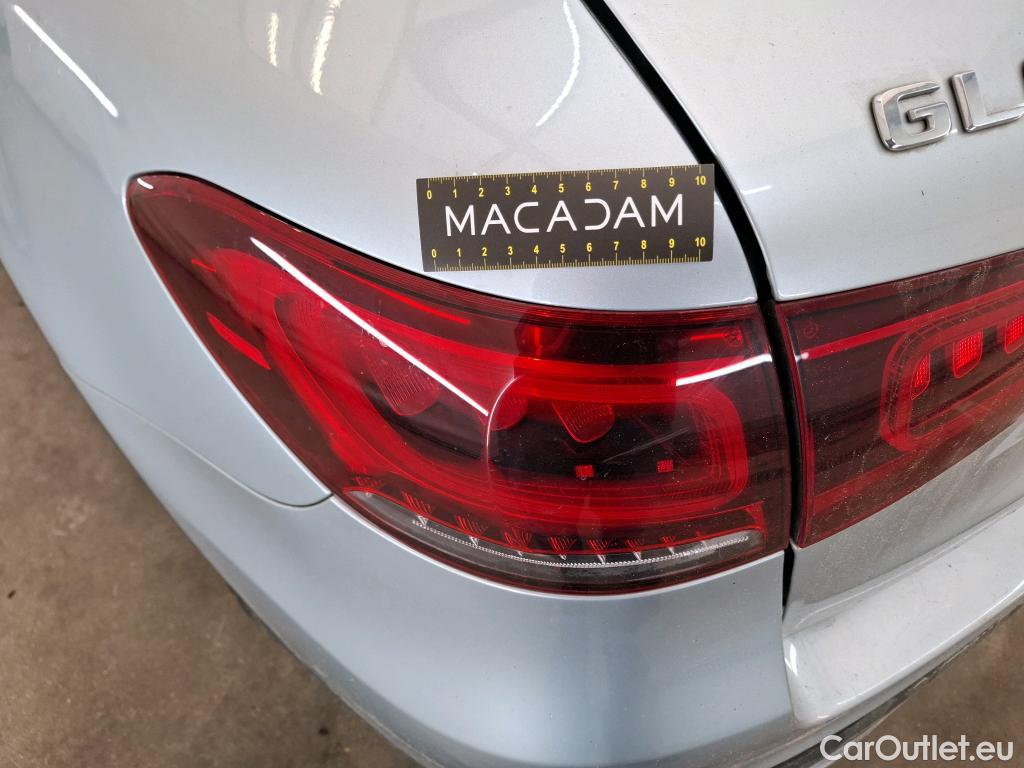  Mercedes  G-Klasee MERCEDES-BENZ GLC / 2019 / 5P / SUV 2.0 GLC 300 DE AMG LINE 4MATIC #24