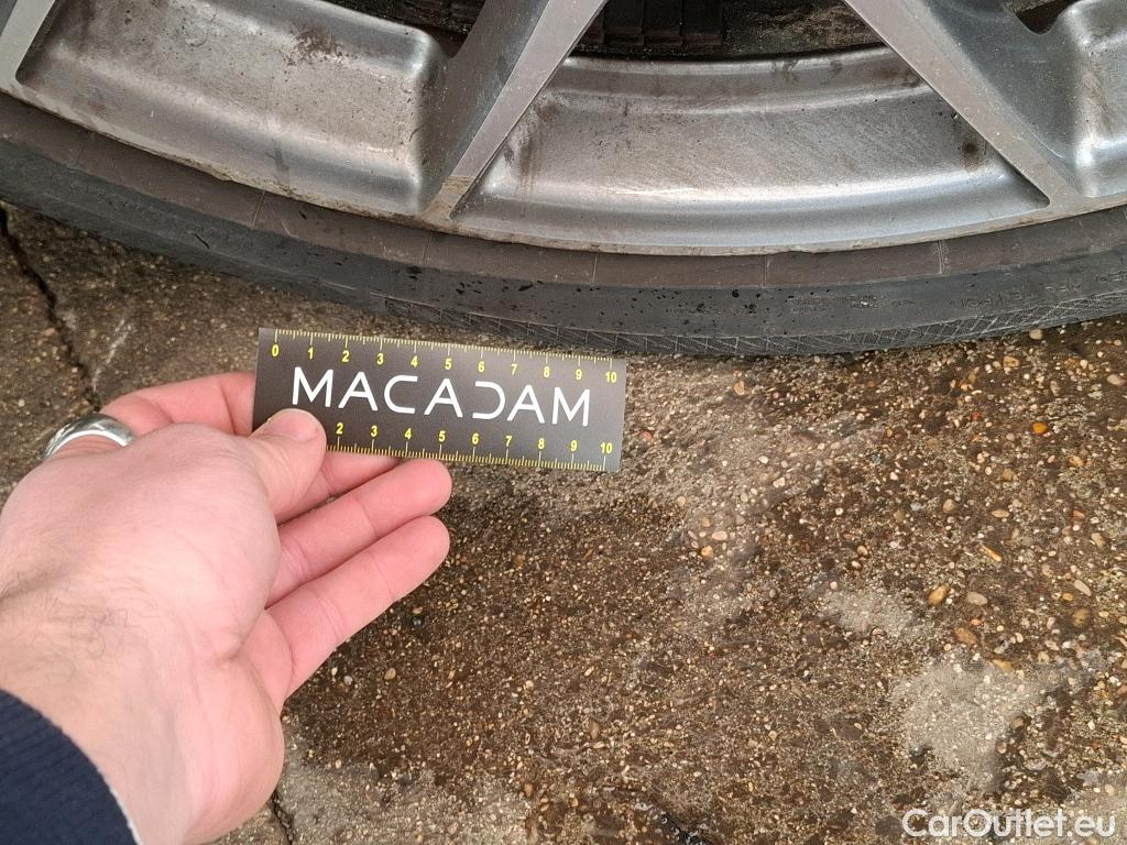  Mercedes  G-Klasee MERCEDES-BENZ GLC / 2019 / 5P / SUV 2.0 GLC 300 DE AMG LINE 4MATIC #10