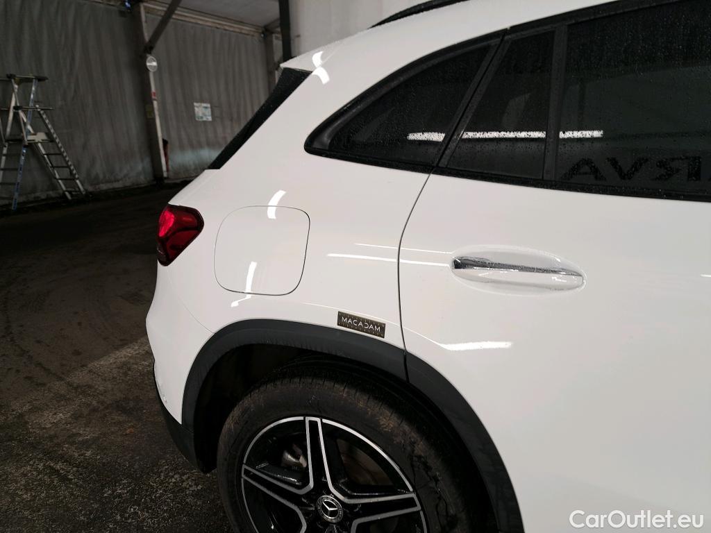  Mercedes  GLA MERCEDES-BENZ  / 2020 / 5P / SUV 1.3  250 e AMG LINE DCT #1