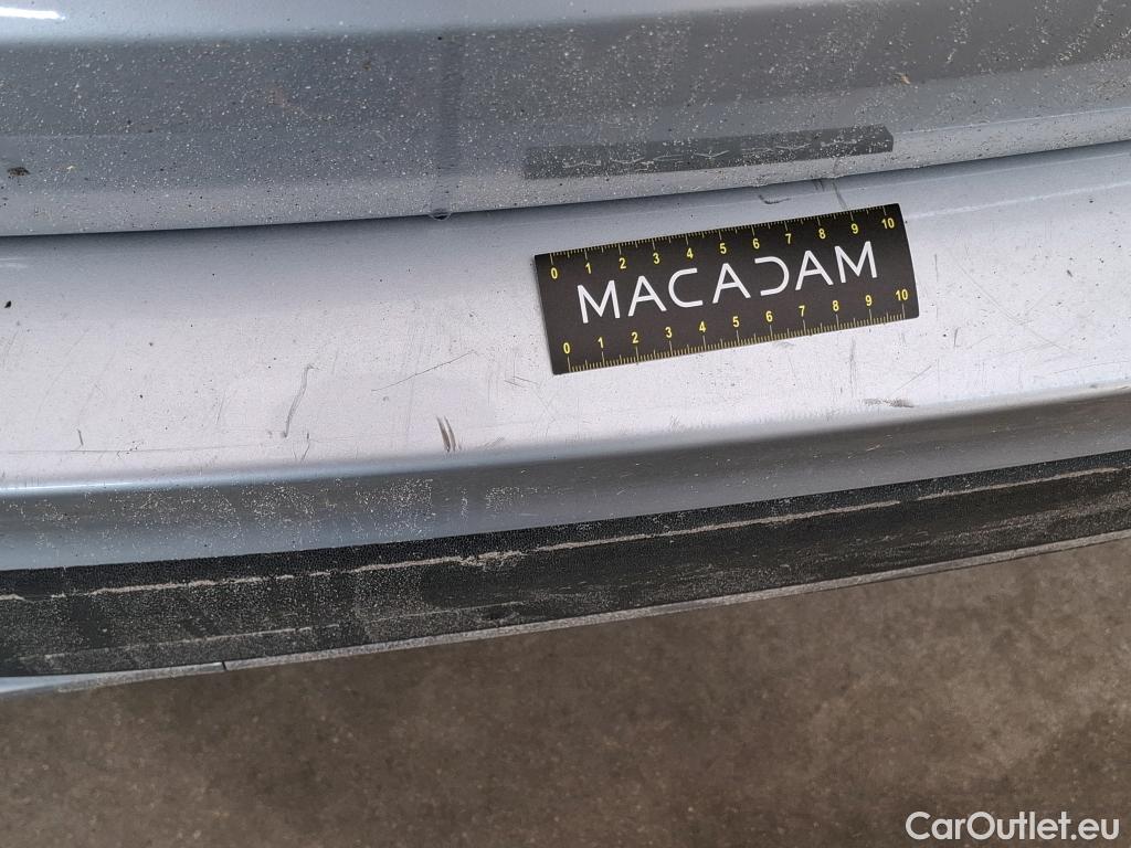  Mercedes  G-Klasee MERCEDES-BENZ GLC / 2019 / 5P / SUV 2.0 GLC 300 DE AMG LINE 4MATIC #29