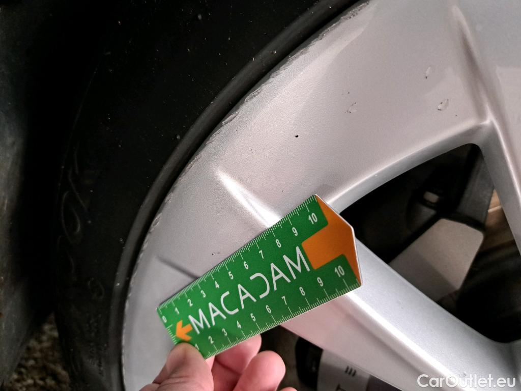  Tesla  Model 3 TESLA  / 2018 / 4P / Berline Grande Autonomie #13