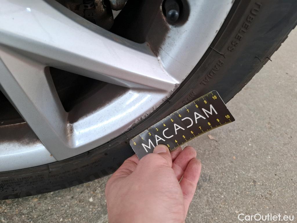  Seat  Leon SEAT  Sportstourer / 2020 / 5P / Break 1.0 eTSI 110 DSG S&S Style Business #16