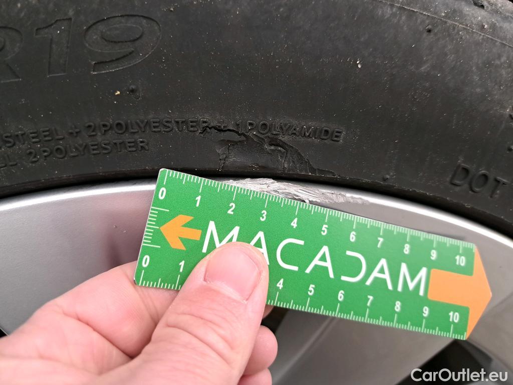  Tesla  Model 3 TESLA  / 2018 / 4P / Berline Grande Autonomie #3