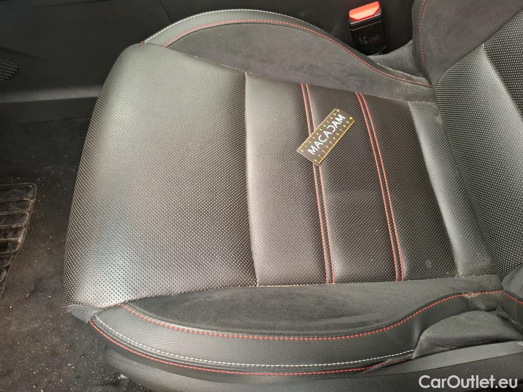  Renault  Arkana RENAULT  / 2021 / 5P / SUV R.S. Line TCe 160 EDC FAP - 21B #24