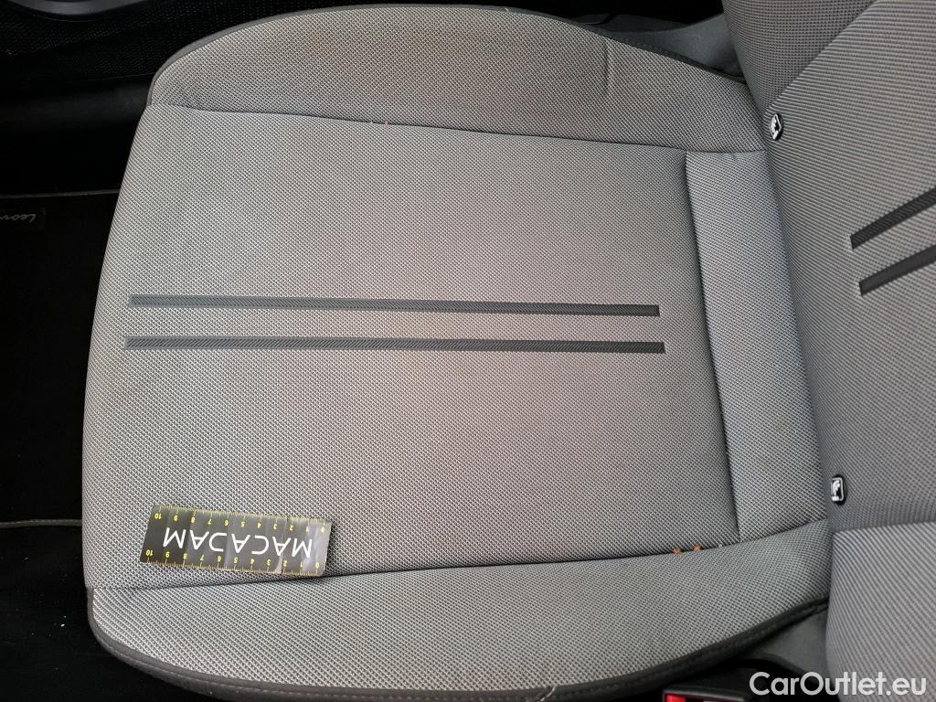  Seat  Leon SEAT  Sportstourer / 2020 / 5P / Break 1.0 eTSI 110 DSG S&S Style Business #47