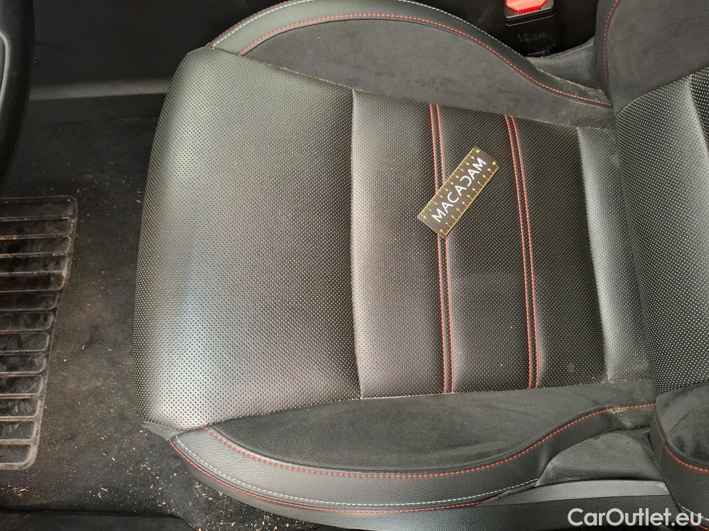  Renault  Arkana RENAULT  / 2021 / 5P / SUV R.S. Line TCe 160 EDC FAP - 21B #25