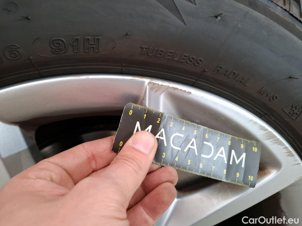  Seat  Leon SEAT  Sportstourer / 2020 / 5P / Break 1.0 eTSI 110 DSG S&S Style Business #8