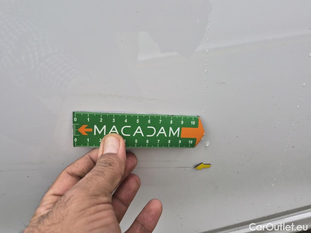  Opel  Corsa  F e Edition Business 50kWh BVA #42