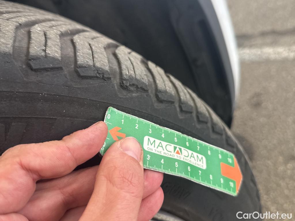  Tesla  Model Y TESLA  / 2020 / 5P / SUV Grand Autonomie Dual Motor AWD #12