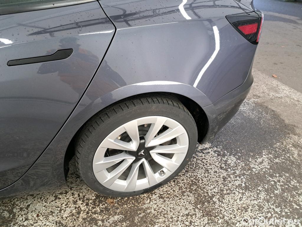  Tesla  Model 3 TESLA  / 2018 / 4P / Berline Grande Autonomie #9