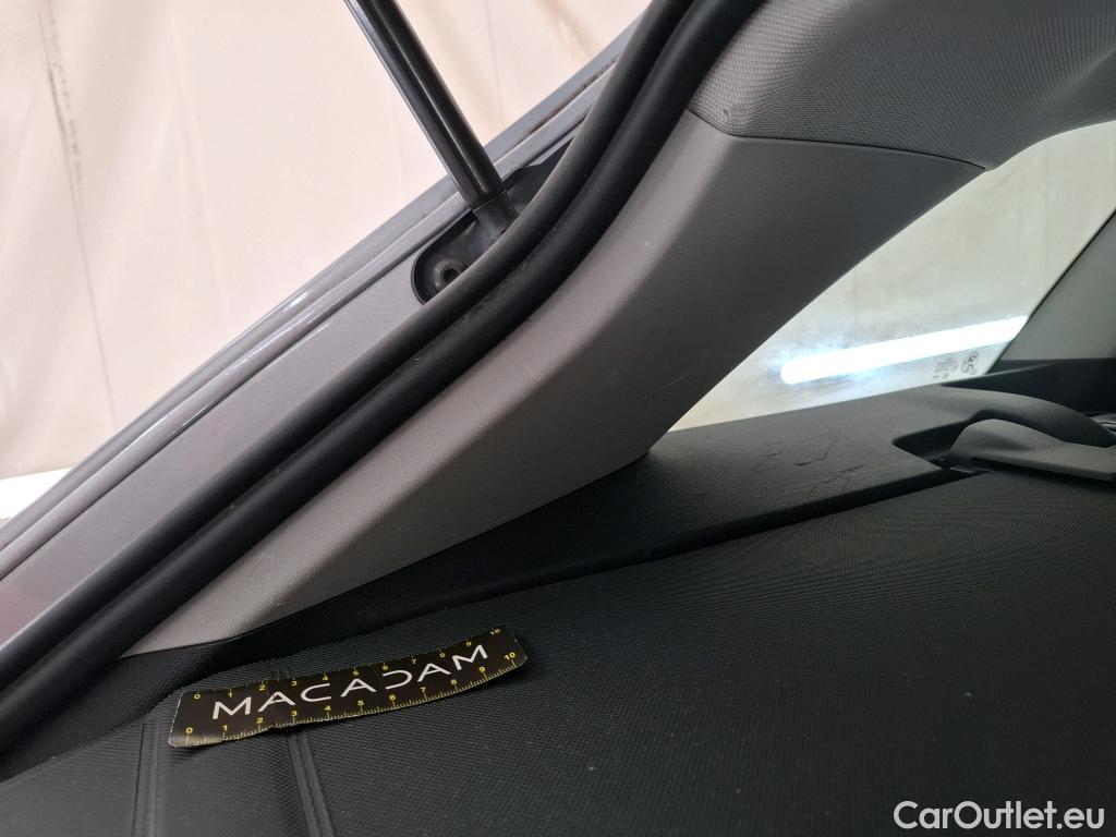  Seat  Leon SEAT  Sportstourer / 2020 / 5P / Break 1.0 eTSI 110 DSG S&S Style Business #31