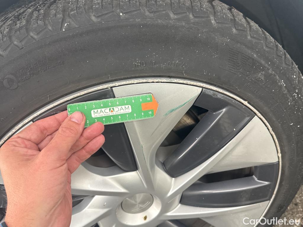  Tesla  Model Y TESLA  / 2020 / 5P / SUV Grand Autonomie Dual Motor AWD #21