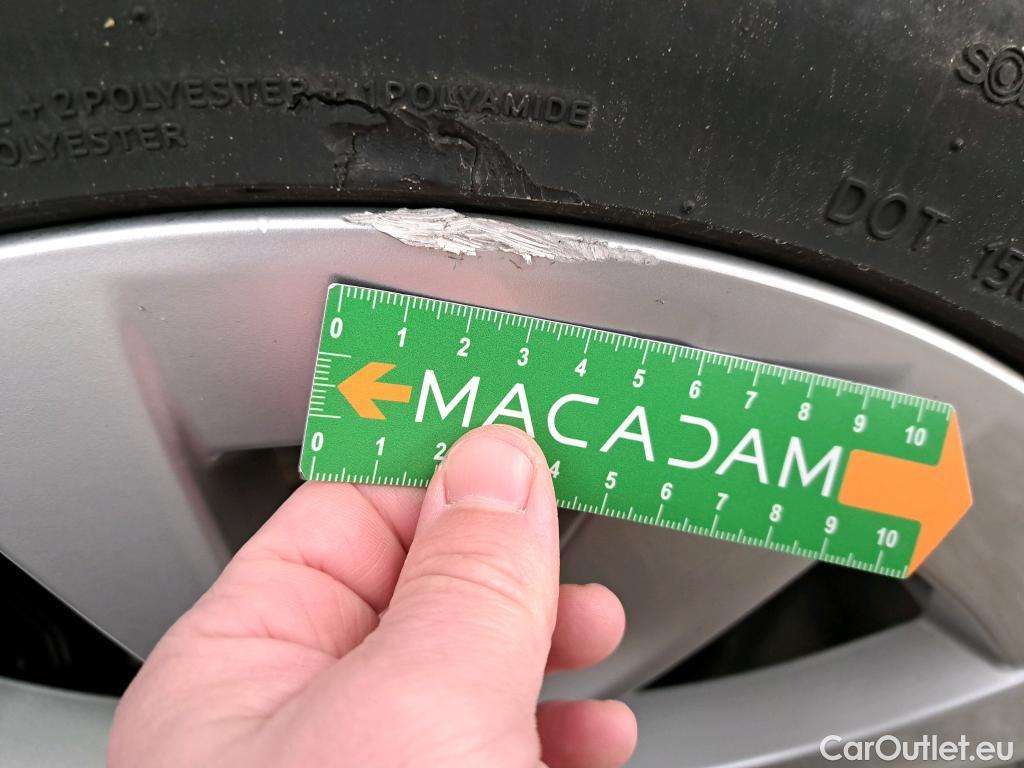  Tesla  Model 3 TESLA  / 2018 / 4P / Berline Grande Autonomie #12