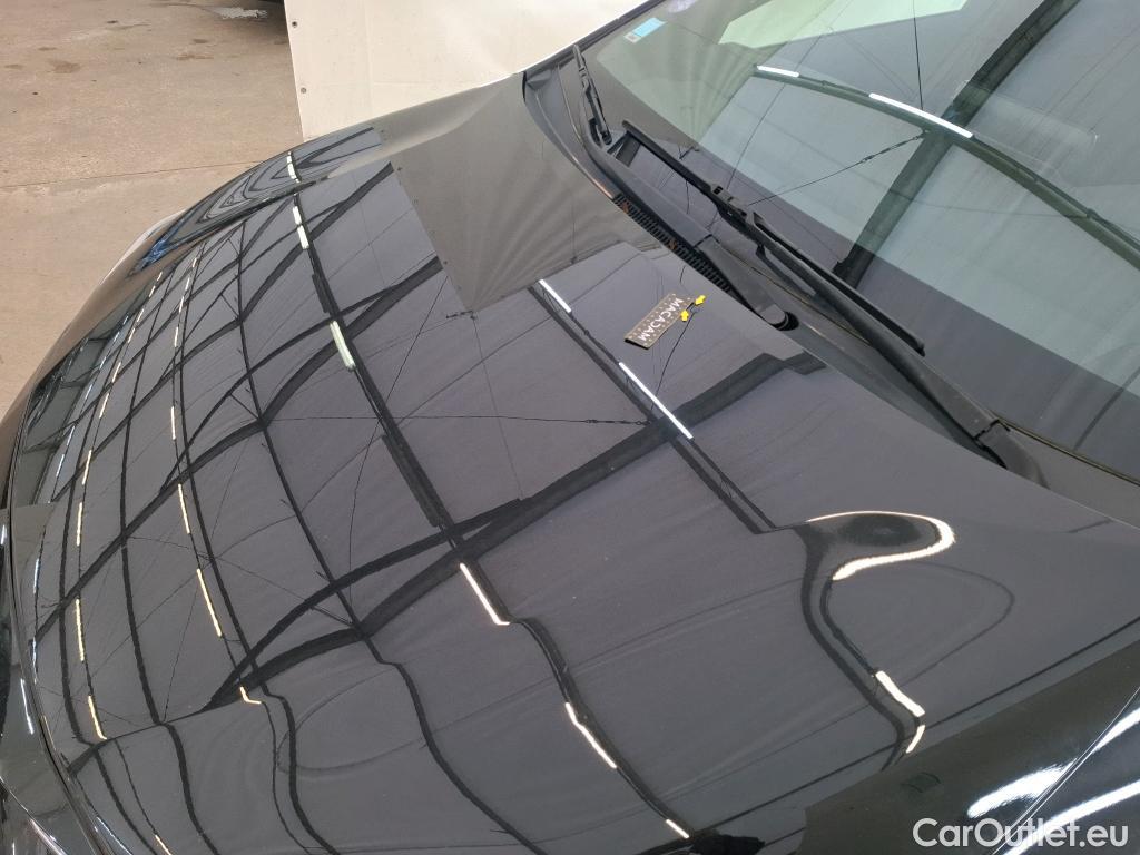  Toyota  Corolla TOYOTA  Touring Sports / 2018 / 5P / Break Hybride 122h Dynamic Business Stage Acad #26