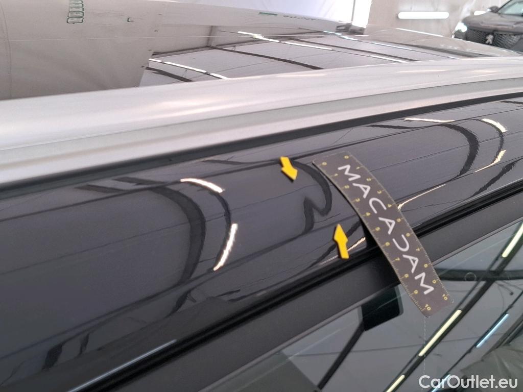  Toyota  Corolla TOYOTA  Touring Sports / 2018 / 5P / Break Hybride 122h Dynamic Business Stage Acad #12