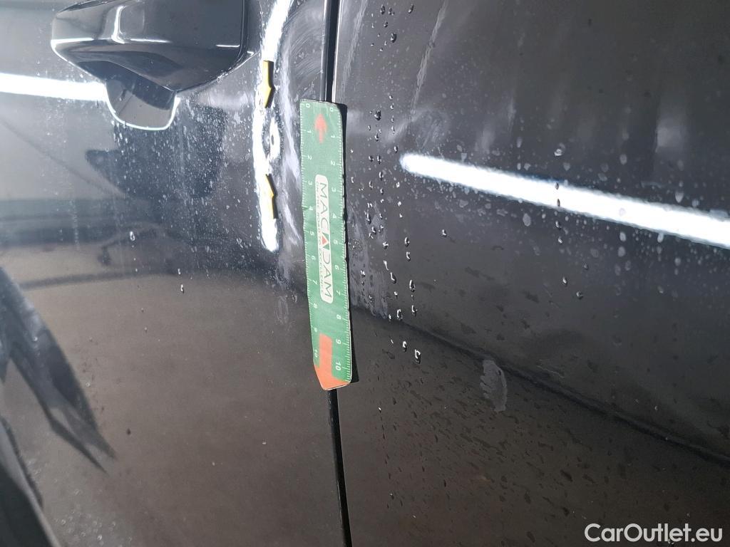  Volvo  XC 40 VOLVO XC40 / 2022 / 5P / SUV Recharge T4 211 DCT7 Start #18