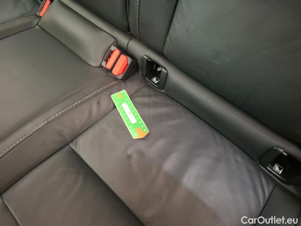  Volvo  XC 40 VOLVO XC40 / 2022 / 5P / SUV Recharge T4 211 DCT7 Start #21