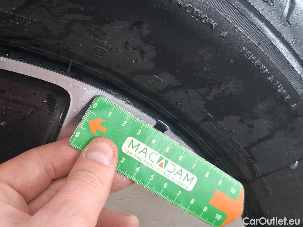  Volvo  XC 40 VOLVO XC40 / 2022 / 5P / SUV Recharge T4 211 DCT7 Start #9